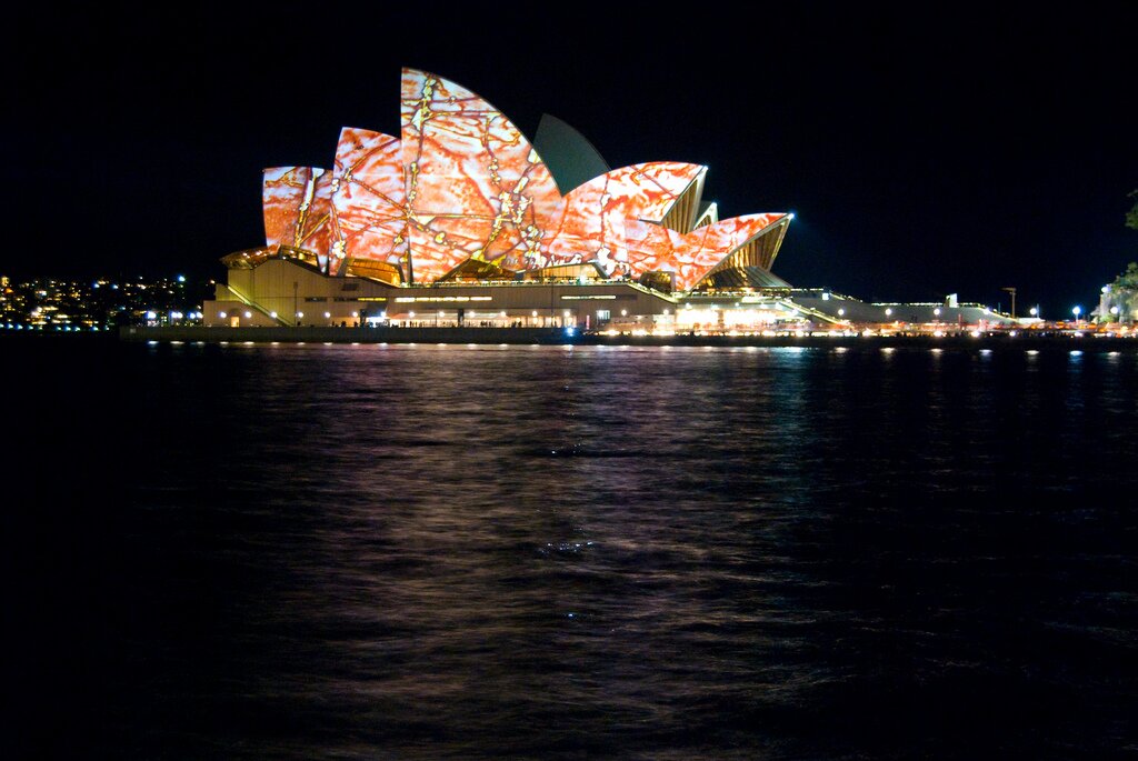 vivid light festival sydney opera house